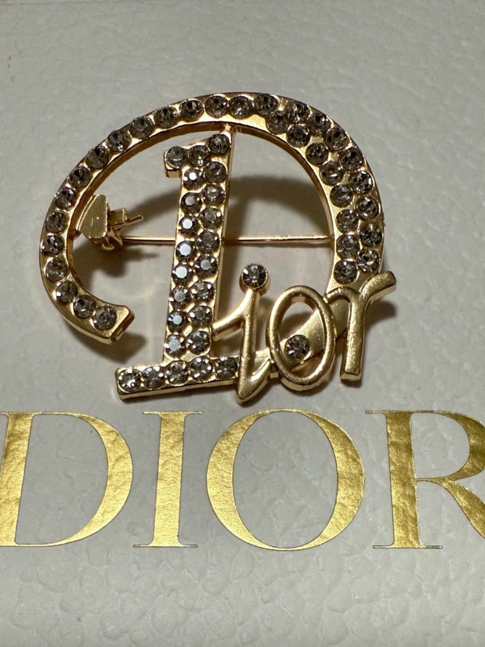 Elegant Gold and Crystal Pin Brooch D Style
